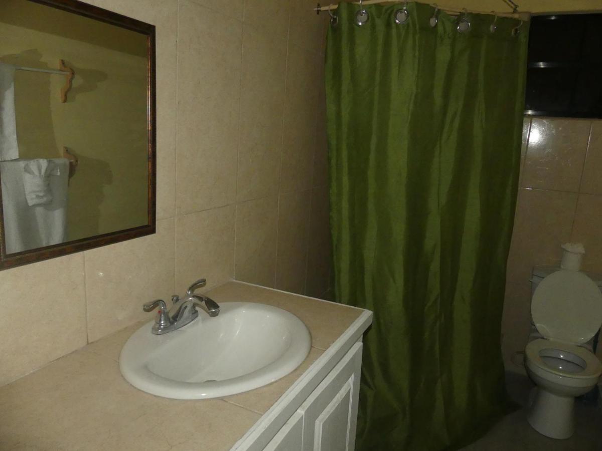 Southern Haven Guesthouse Laborie Zewnętrze zdjęcie