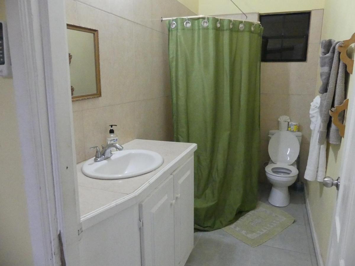 Southern Haven Guesthouse Laborie Zewnętrze zdjęcie