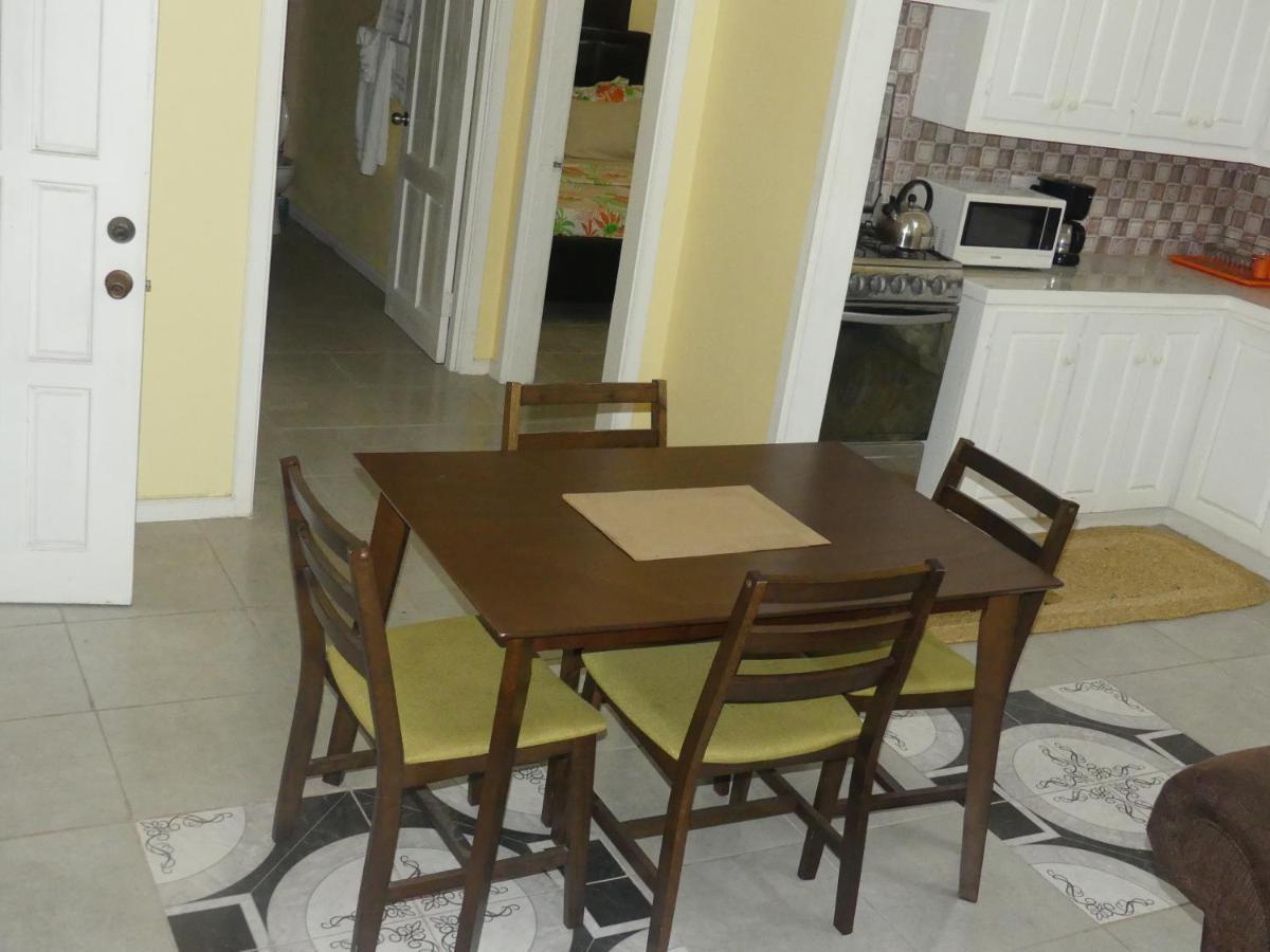 Southern Haven Guesthouse Laborie Zewnętrze zdjęcie